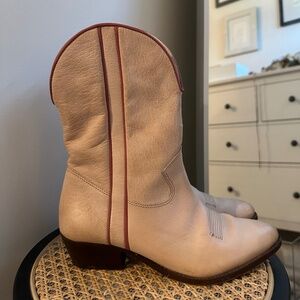 FREE PEOPLE BORDERLINE WESTERN BOOTS IN CREAM/PINK